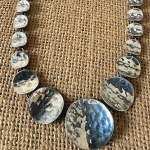 Graduated Hammered Disc Necklace